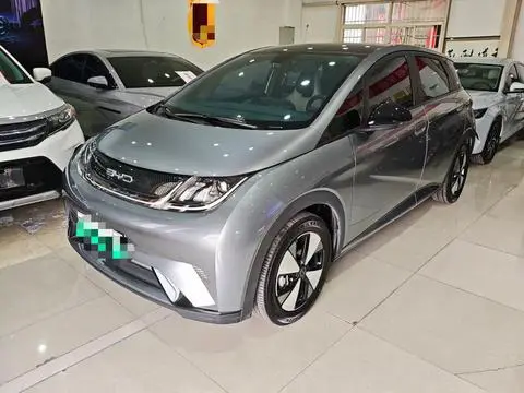 BYD Dolphin 2023