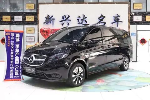 Mercedes-Benz 威霆 2023