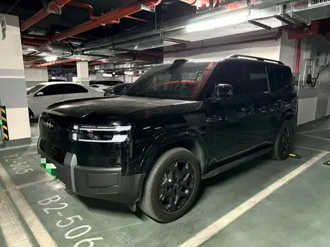 BYD Leopard 钛7 PHEV 2025