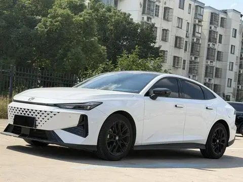 Changan UNI-V 2024