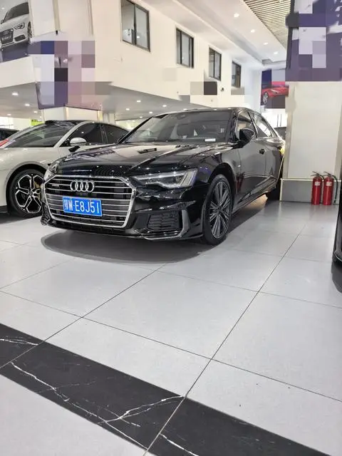 Audi A6L 2022