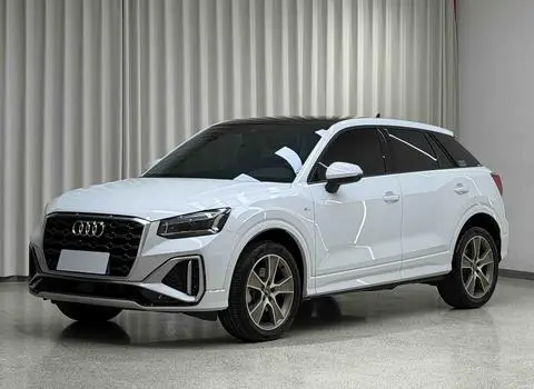 Audi Q2L 2024
