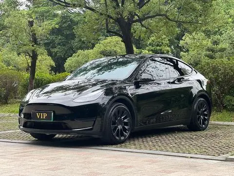 Tesla Model Y 2022 — фото 1