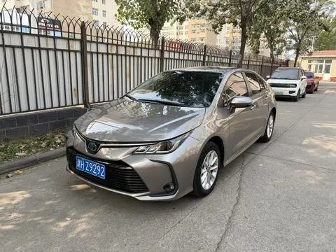 Toyota Corolla 2019 — фото 1