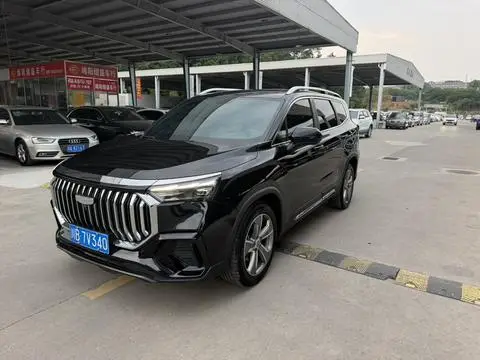 Geely 豪越L 2023 — фото 1