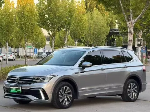 Volkswagen Tiguan L PHEV 2022