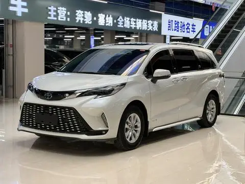 Toyota Granvia 2024