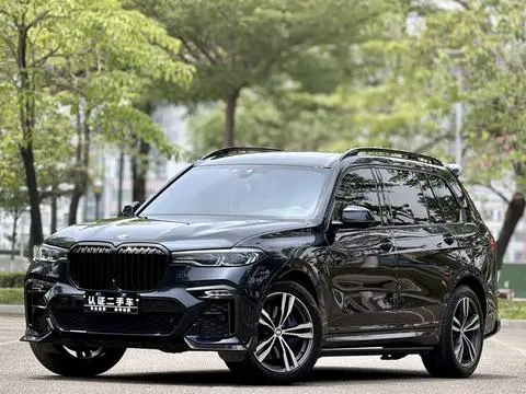 BMW X7 2021
