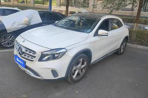Mercedes-Benz GLA 2018 — фото 1