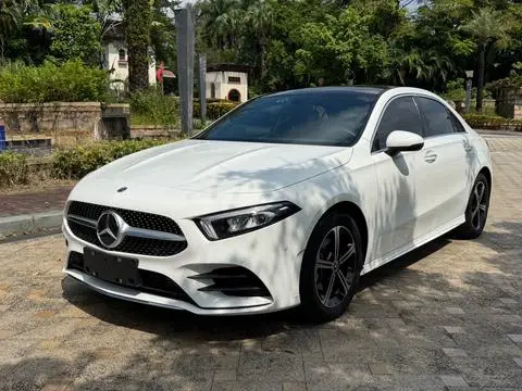 Mercedes-Benz A-Class 2022 — фото 1
