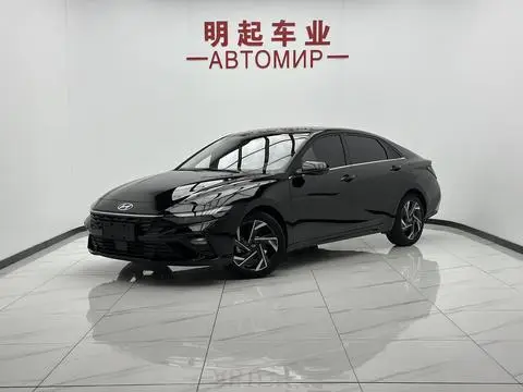Hyundai Elantra 2023