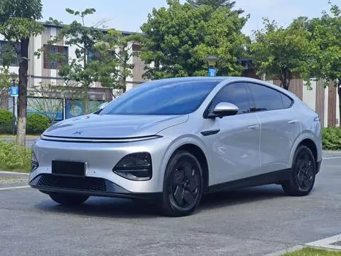 XPeng 小鹏G6 2025