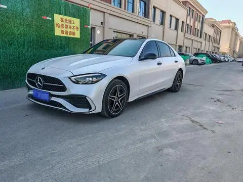 Mercedes-Benz C-Class 2025