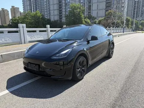 Tesla Model Y 2022 — фото 1