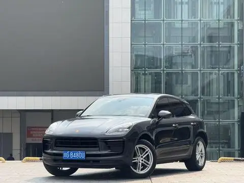 Porsche Macan 2022
