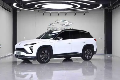 NIO ES6 2020