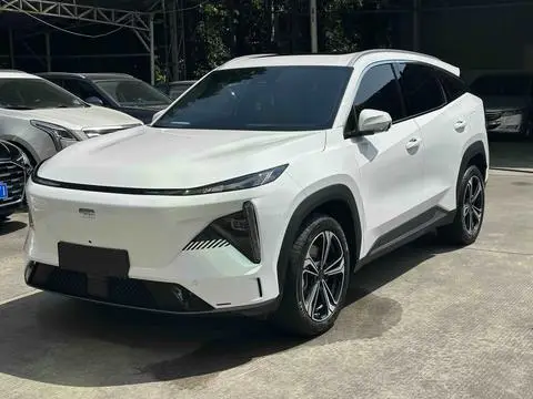 Geely L7 2023