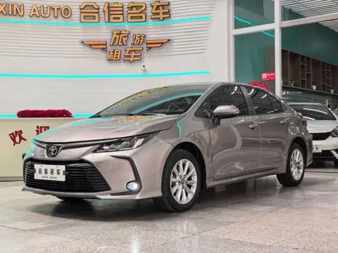 Toyota Corolla 2021 — фото 1