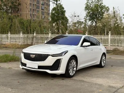 Cadillac CT5 2021 — фото 1