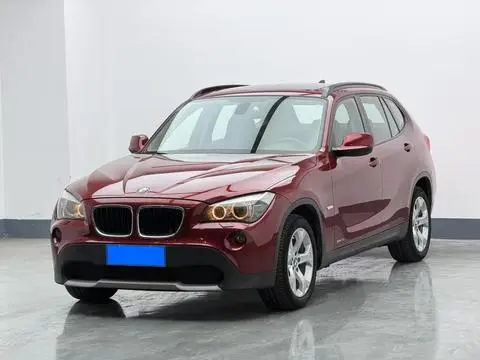 BMW X1 2010 — фото 1