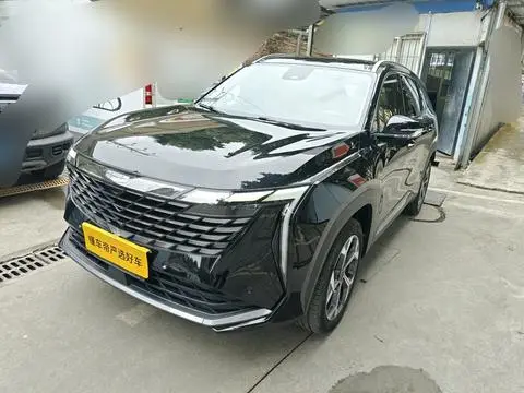 Geely 博越L 2023 — фото 1