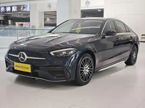 Mercedes-Benz C-Class 2024