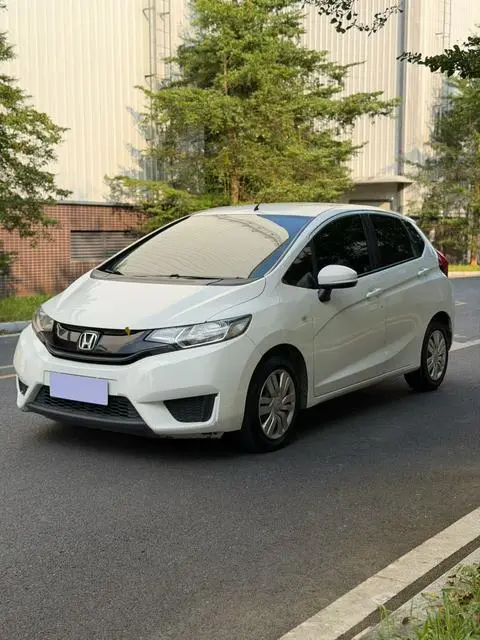 Honda Fit 2014 — фото 1
