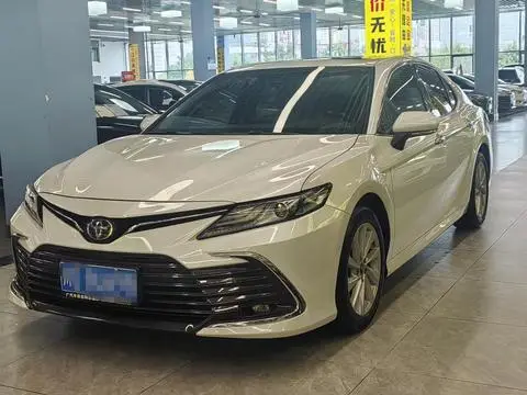 Toyota Camry 2021