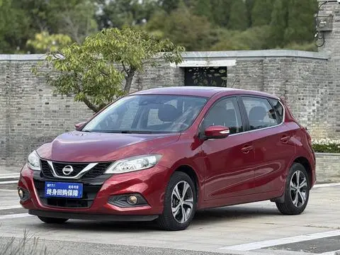 Nissan 骐达TIIDA 2016 — фото 1