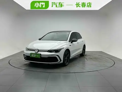 Volkswagen Golf 2023