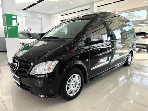 Mercedes-Benz 威霆 2013