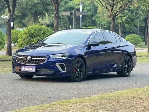 Buick Regal 2021