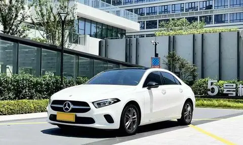 Mercedes-Benz A-Class 2020 — фото 1