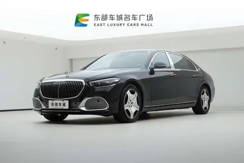 Mercedes-Benz 迈巴赫S-Class 2023