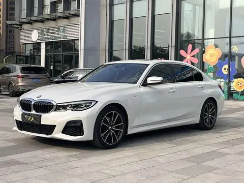 BMW 3 Series 2021 — фото 1