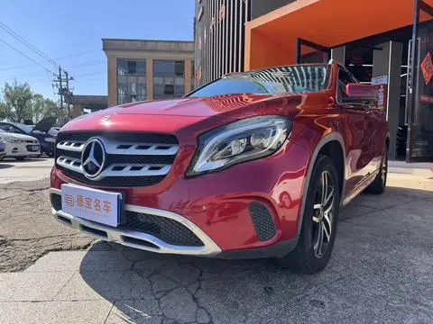 Mercedes-Benz GLA 2017 — фото 1