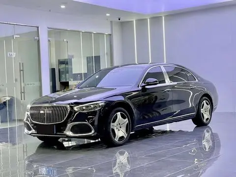 Mercedes-Benz 迈巴赫S-Class 2024