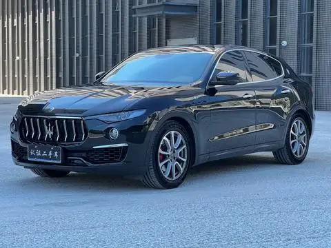 Maserati Levante 2022