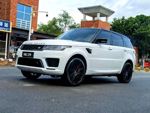 Land Rover 揽胜运动 2020 — фото 1