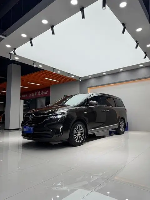 Buick GL8 2021