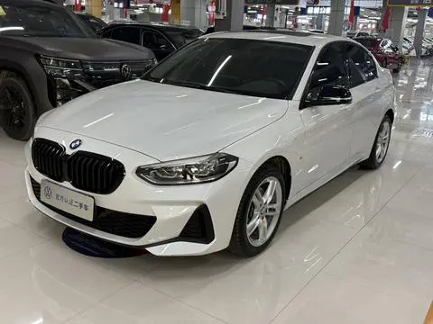 BMW 1 Series 2021