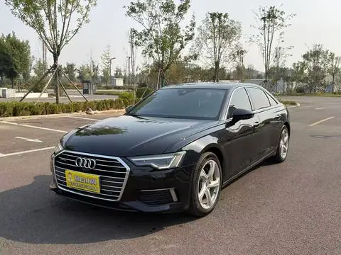 Audi A6L 2021 — фото 1
