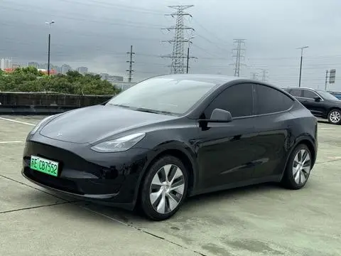 Tesla Model Y 2022 — фото 1