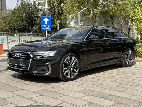 Audi A6L 2020 — фото 1