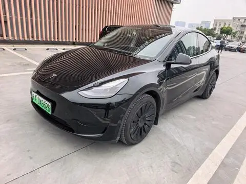 Tesla Model Y 2022 — фото 1