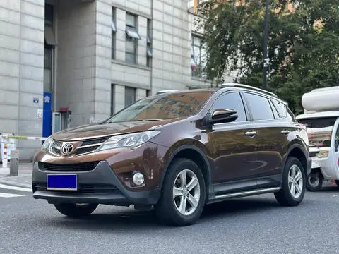 Toyota RAV4 2013