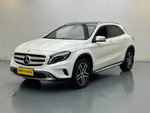 Mercedes-Benz GLA 2016