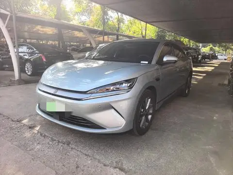 BYD 秦L EV 2025