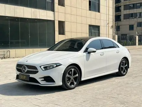 Mercedes-Benz A-Class 2022 — фото 1