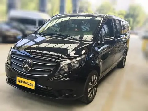 Mercedes-Benz 威霆 2021
